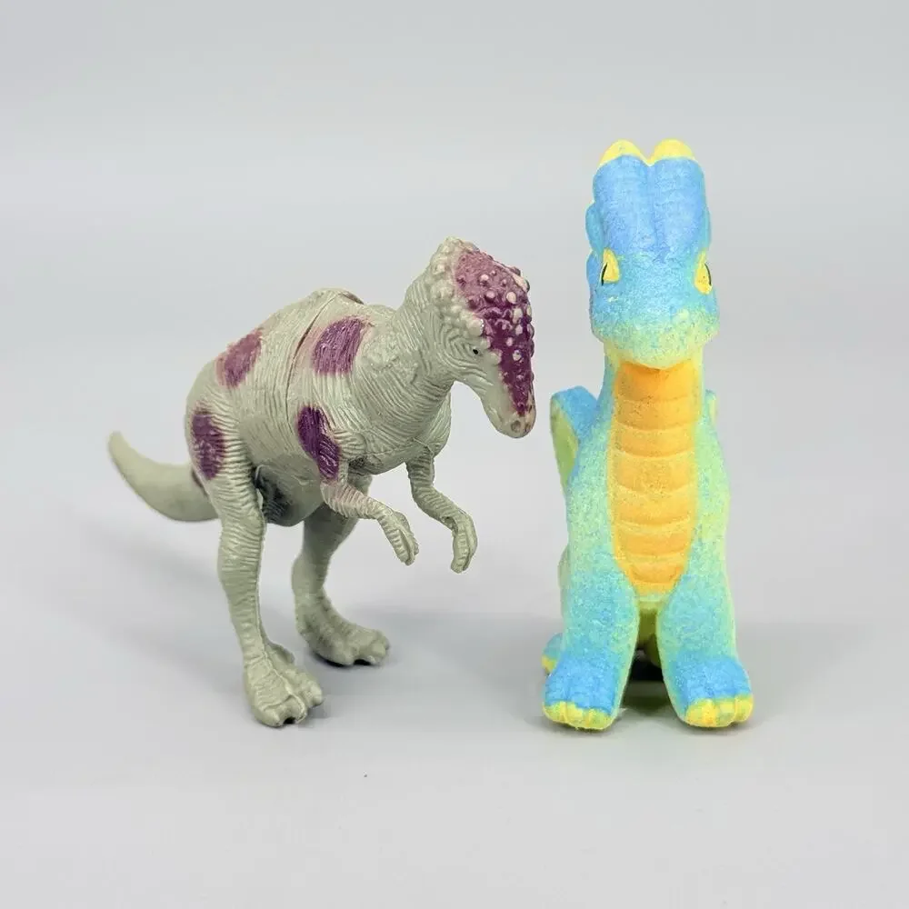 Large Dinosaur Truck Hauler Vehicle With Dinosaurs Dinos Trex Triceratops